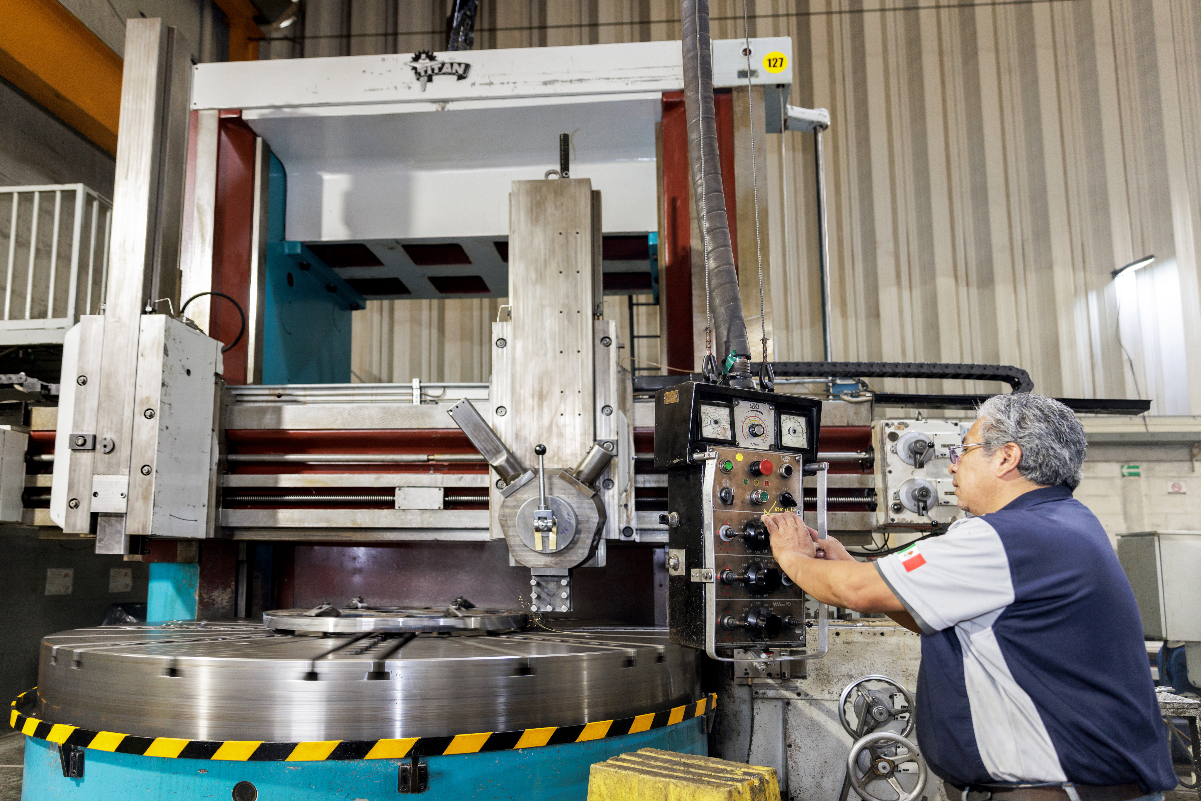 Inspeccionando engranes en serie